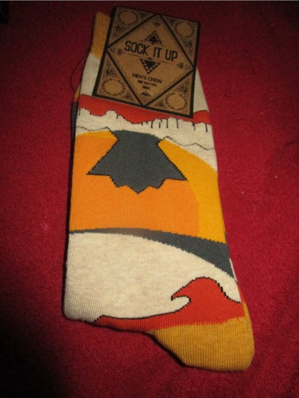 Sock It Up Men’s Crew Cotton Socks 1 Pair Fits 8-13 Shoe Blazing Rays